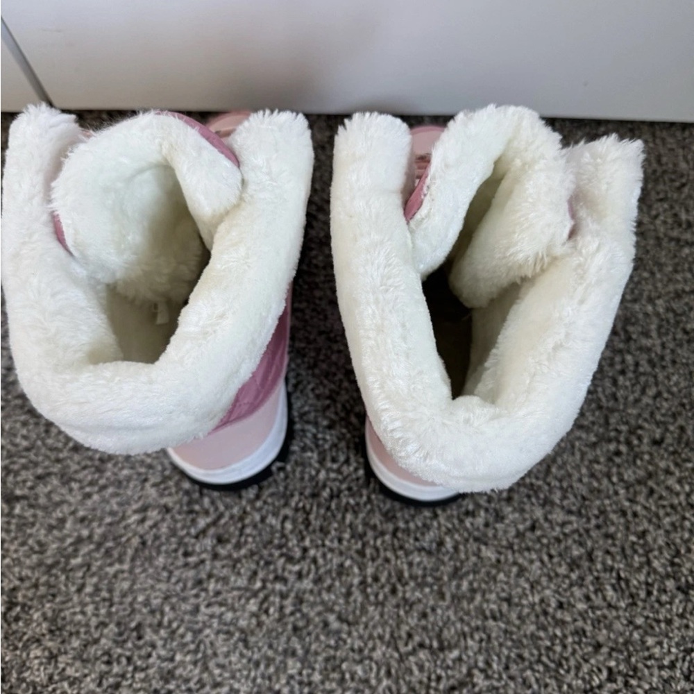 COOJOY Women's Size 7.5 Pink & White Faux Fur Lined Winter Boots - Picture 5 of 5